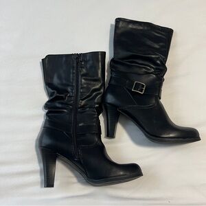 🚨 Last day Fri 🧳 Black Heeled Boots with Slouchy Leather and Buckle